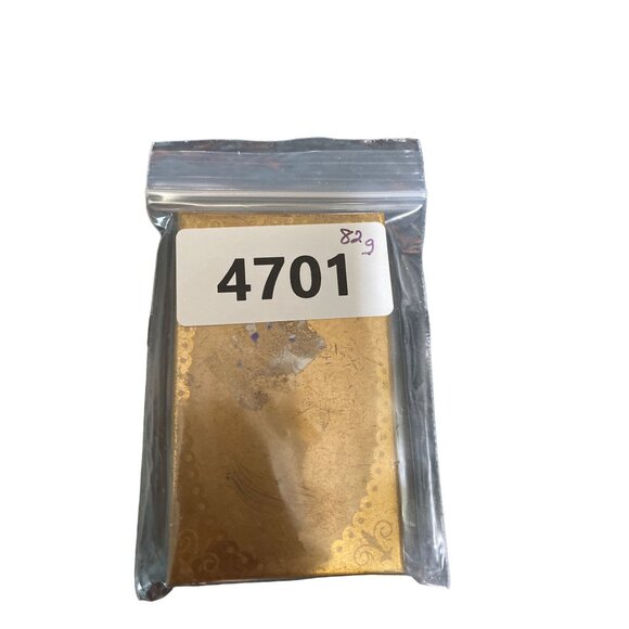 Henrietta Vintage Brass Etched Compact Makeup Powder Case - Picture 8 of 8